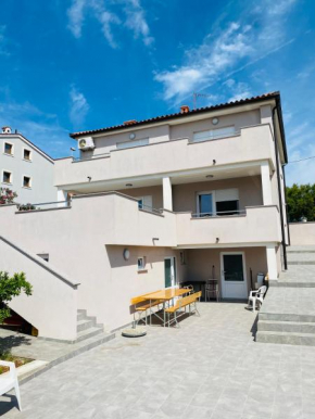Apartman Elli